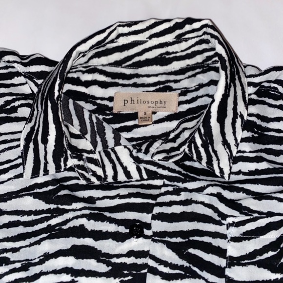 Philosophy Zebra Print Button Blouse - Picture 7 of 9